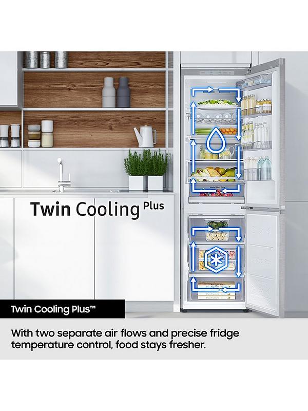 Samsung Series 8 RB38C607AB1/EU 70/30 Smart Fridge Freezer with SpaceMax™ technology - Black - Image 4